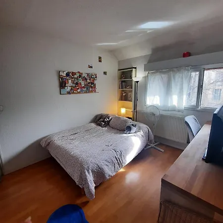 Le8bis Ferienhaus Saint-Denis (Seine-Saint-Denis)
