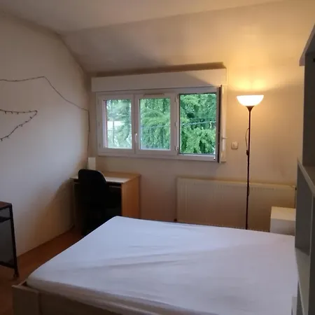 Ferienhaus Le8bis Saint-Denis (Seine-Saint-Denis)